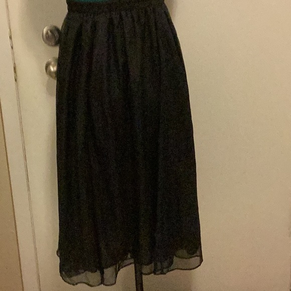 Vintage 80’s Tarazzia multi layer Chiffon Skirt Small - Picture 2 of 7